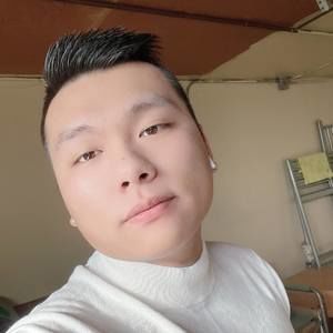 Meet your Posher, Hoàng